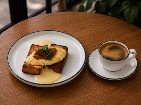 French Toast + Americano